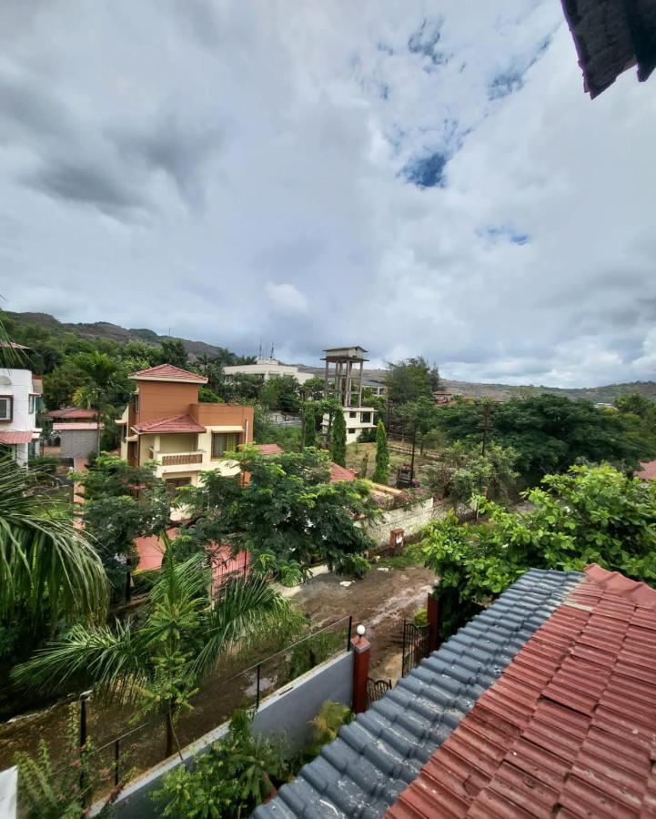 The Perfect Stays- Lal Mahal Villa With Disco Pool Lonavala Buitenkant foto
