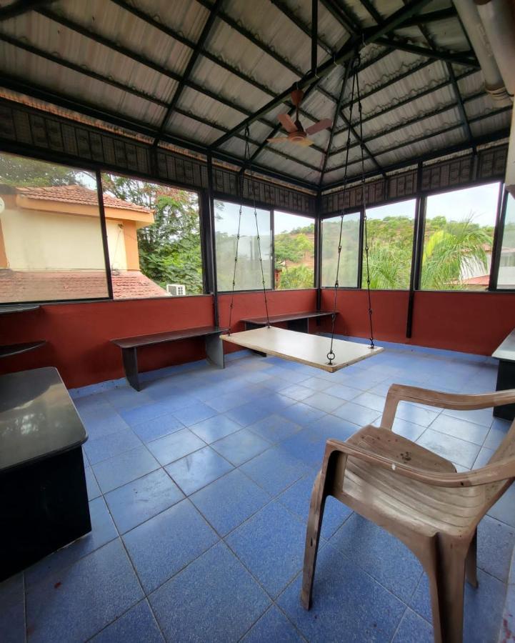 The Perfect Stays- Lal Mahal Villa With Disco Pool Lonavala Buitenkant foto